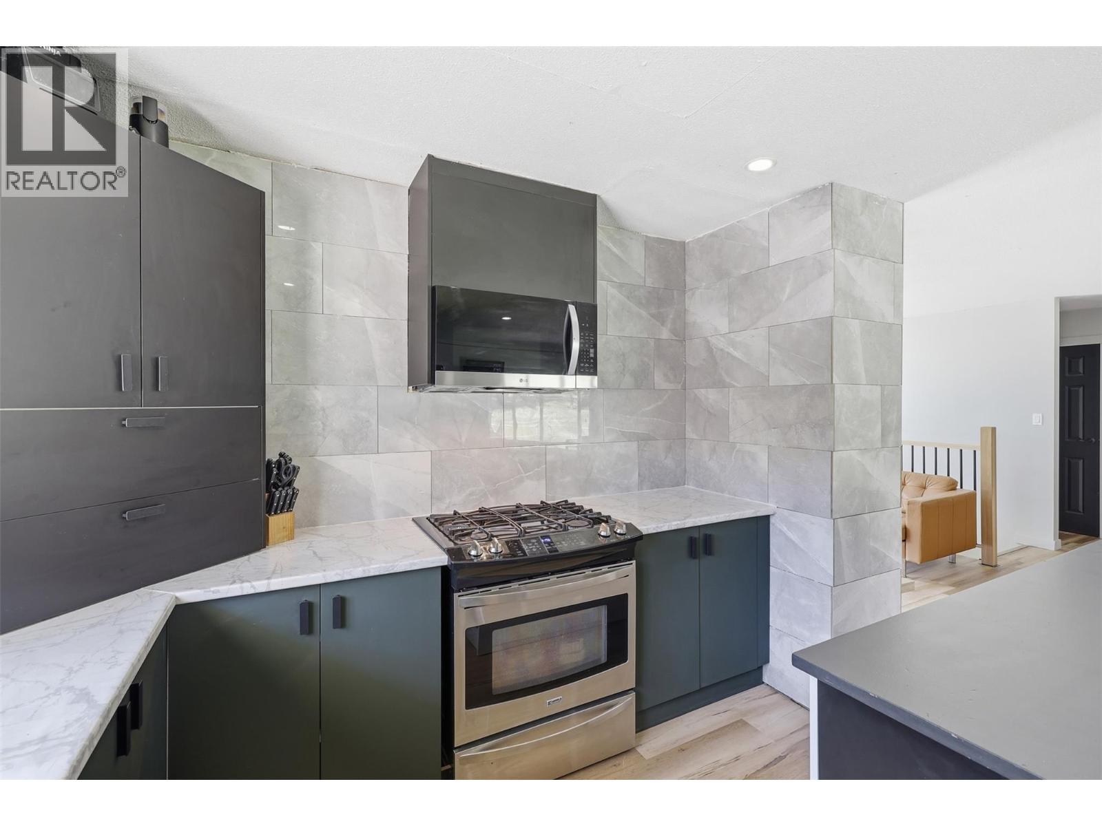 4747 Kamloops Vernon Highway, Westwold, British Columbia  V0E 3B1 - Photo 11 - 10385137