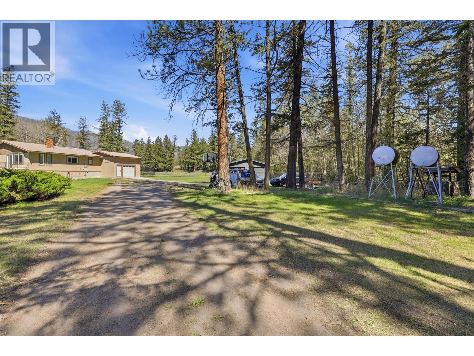 4747 Kamloops Vernon Highway, Westwold, British Columbia  V0E 3B1 - Photo 57 - 10385137