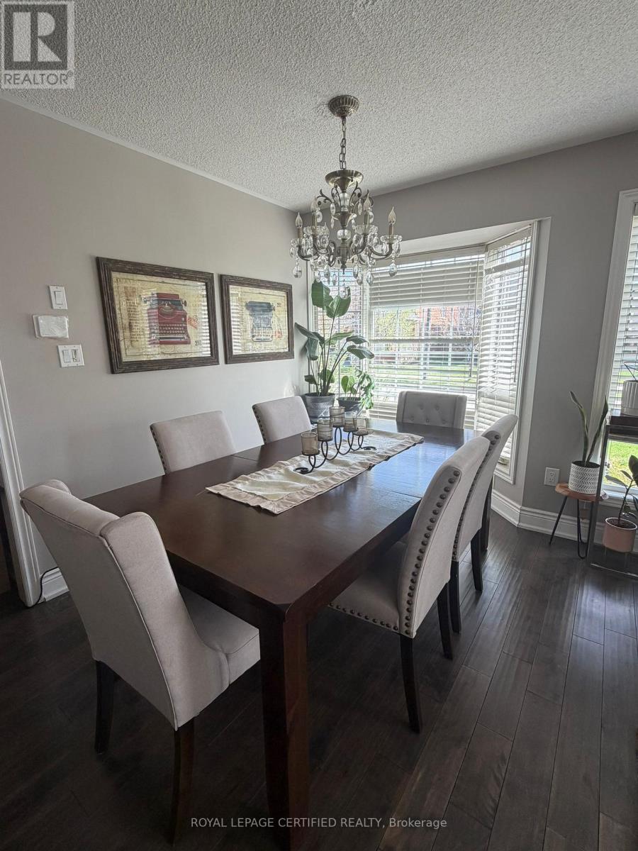 5890 Tampico Way, Mississauga, Ontario  L5M 6Y9 - Photo 19 - W13027716