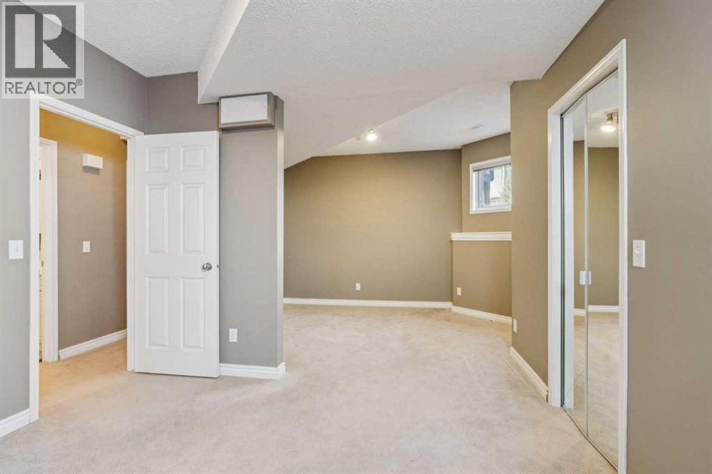 8373 Edgevalley Drive Nw, Calgary, Alberta  T3A 4X6 - Photo 14 - A2306025