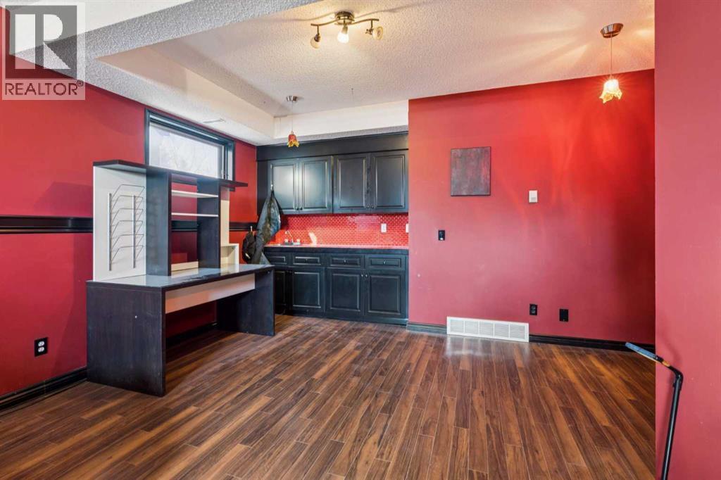 8373 Edgevalley Drive Nw, Calgary, Alberta  T3A 4X6 - Photo 19 - A2306025