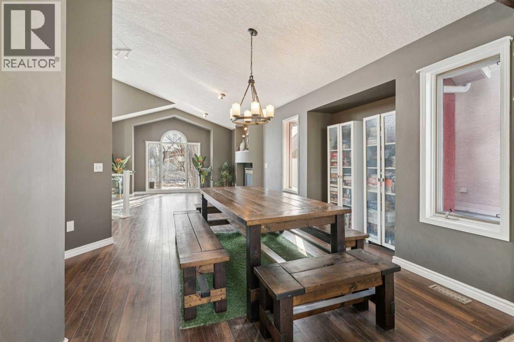 8373 Edgevalley Drive Nw, Calgary, Alberta  T3A 4X6 - Photo 23 - A2306025