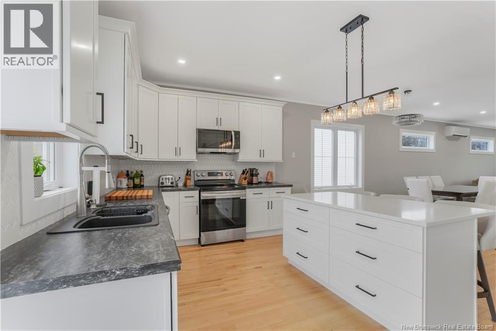 4 Spirea Street, New Maryland, New Brunswick  E3C 0S6 - Photo 10 - NB132381