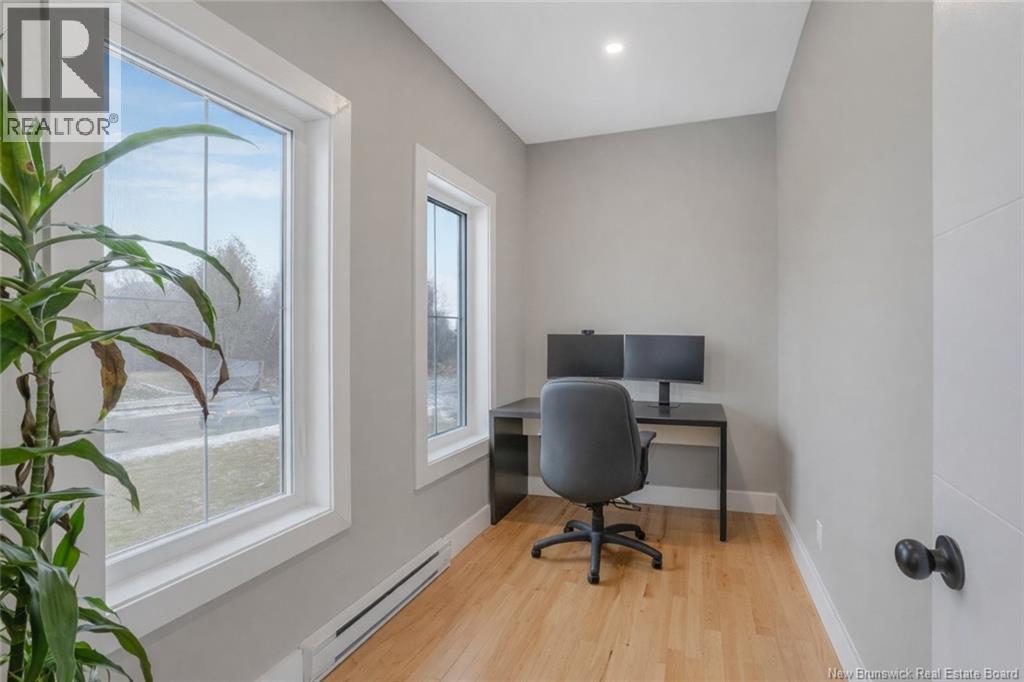 4 Spirea Street, New Maryland, New Brunswick  E3C 0S6 - Photo 4 - NB132381