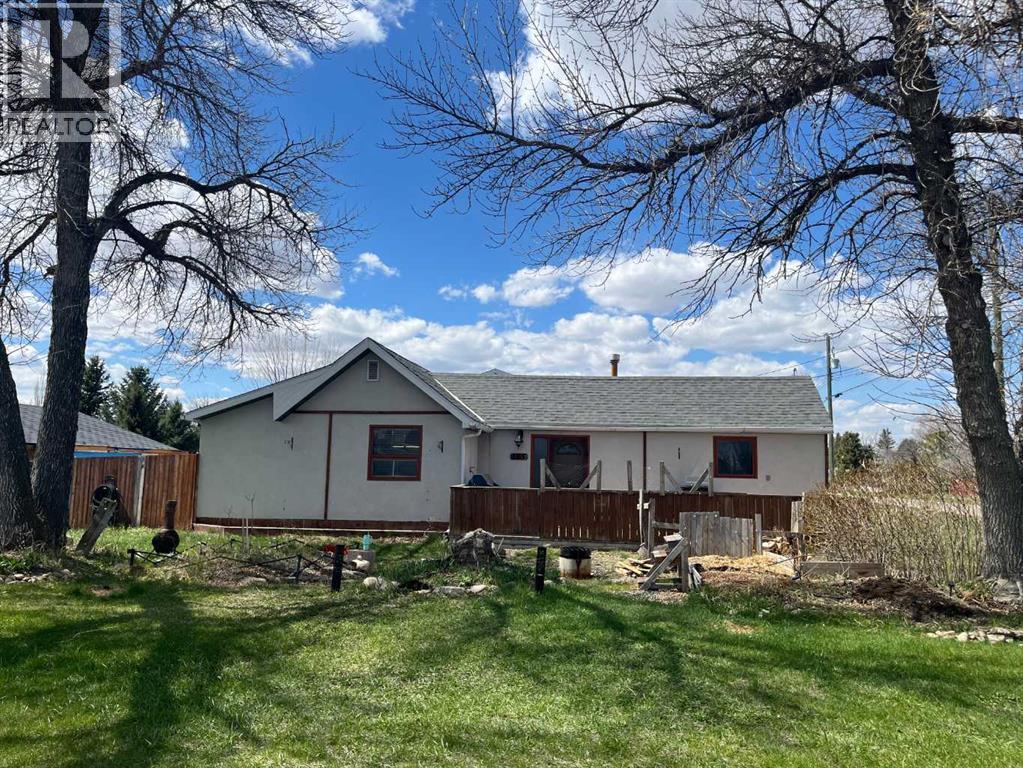 505 4 Street, Stirling, Alberta