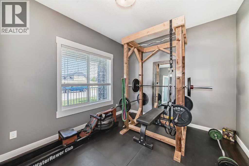 288 Rainbow Falls Green, Chestermere, Alberta  T1X 0S4 - Photo 9 - A2262855