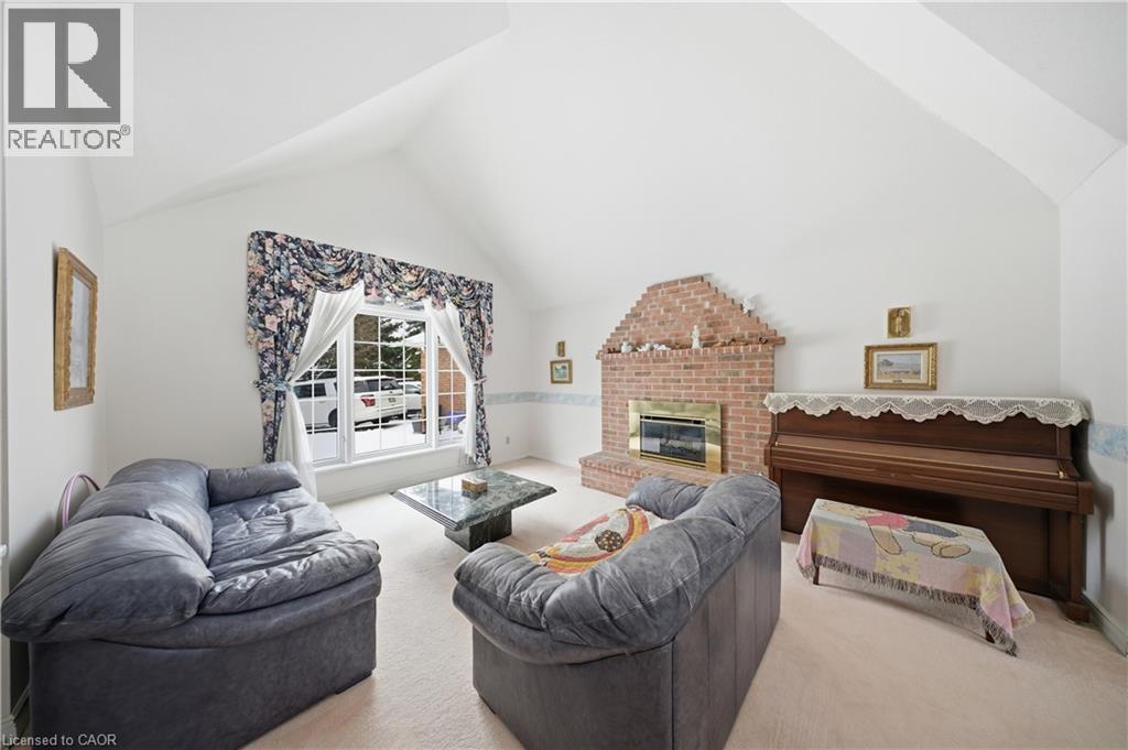 637 Deer Run Drive, Waterloo, Ontario  N2K 3H5 - Photo 8 - 40811043