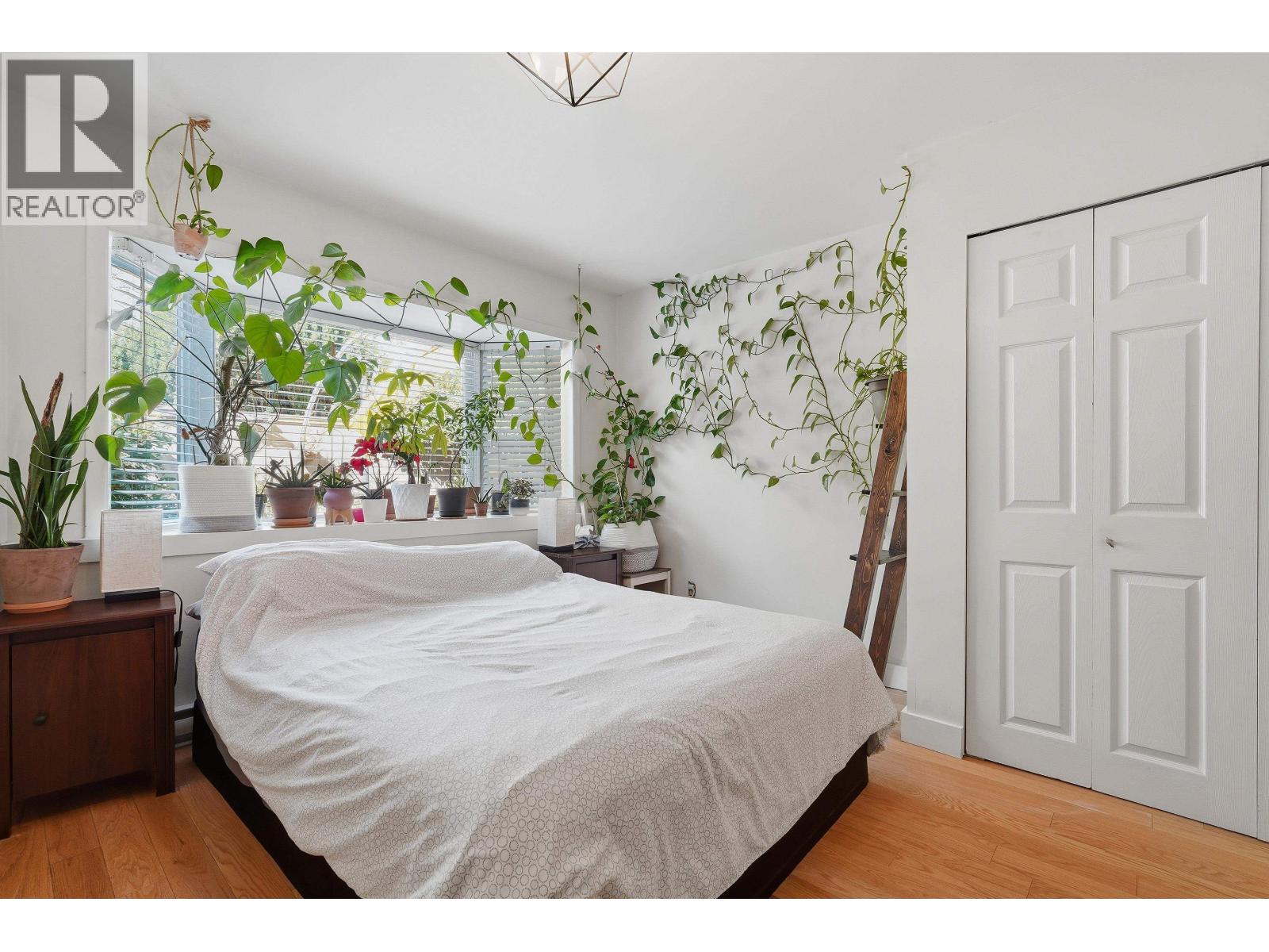 1 1606 W 10th Avenue, Vancouver, British Columbia  V6J 2A1 - Photo 12 - R3116869