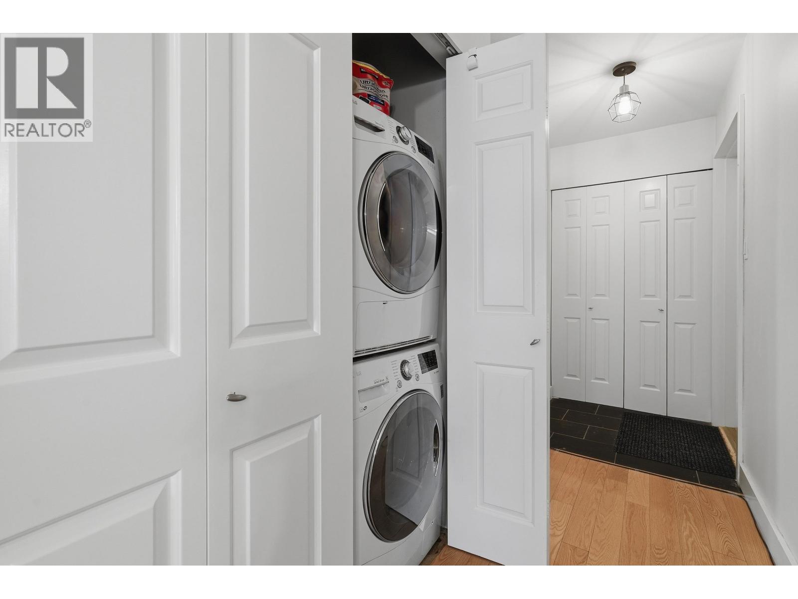 1 1606 W 10th Avenue, Vancouver, British Columbia  V6J 2A1 - Photo 18 - R3116869