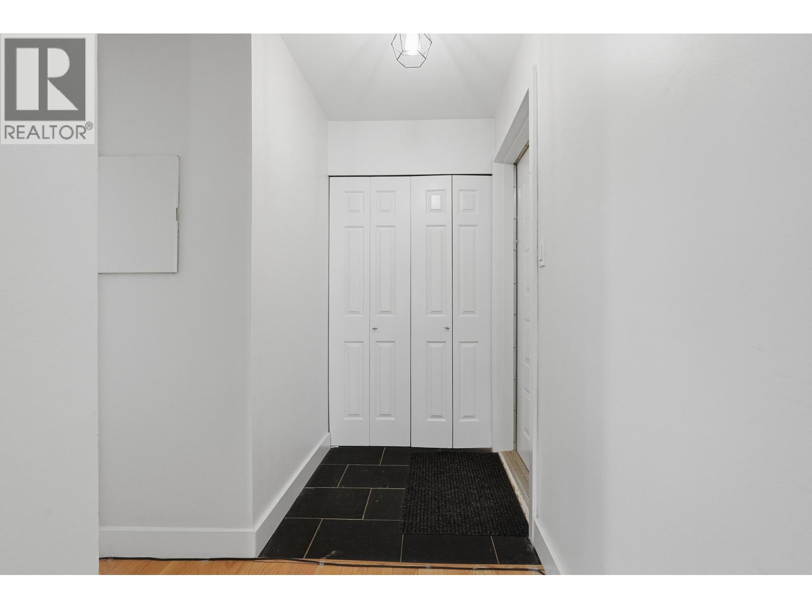 1 1606 W 10th Avenue, Vancouver, British Columbia  V6J 2A1 - Photo 19 - R3116869