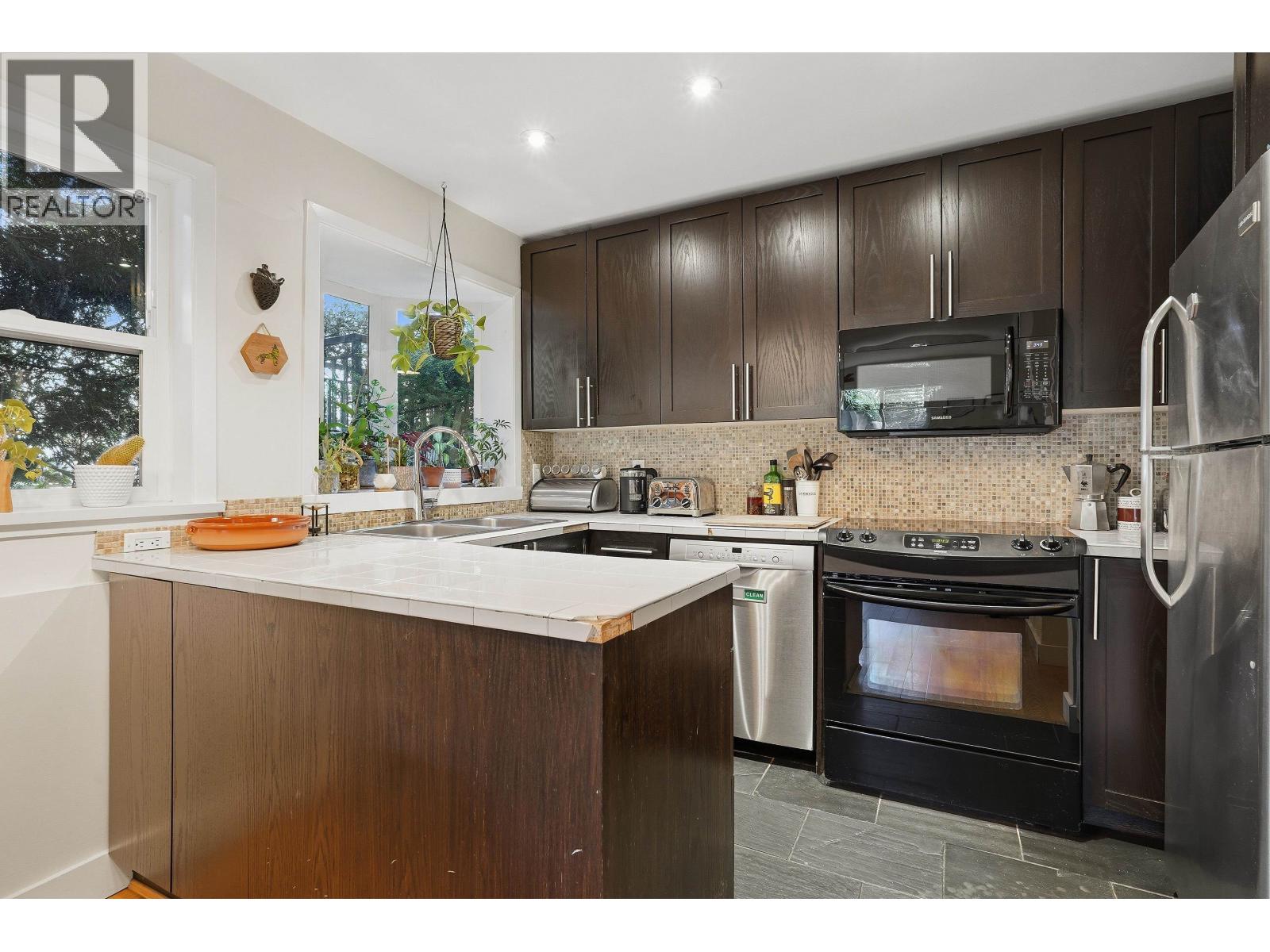 1 1606 W 10th Avenue, Vancouver, British Columbia  V6J 2A1 - Photo 7 - R3116869