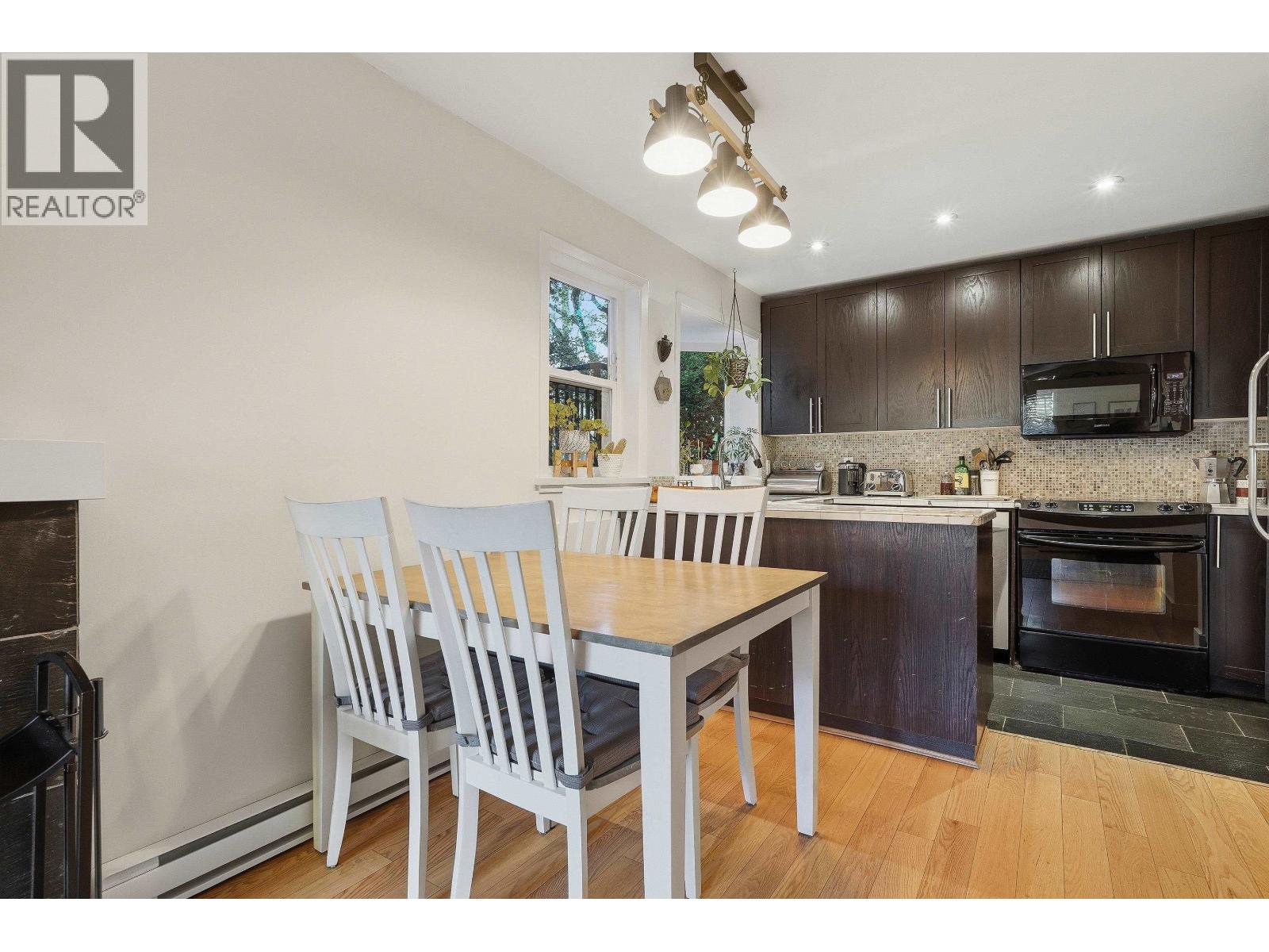 1 1606 W 10th Avenue, Vancouver, British Columbia  V6J 2A1 - Photo 9 - R3116869