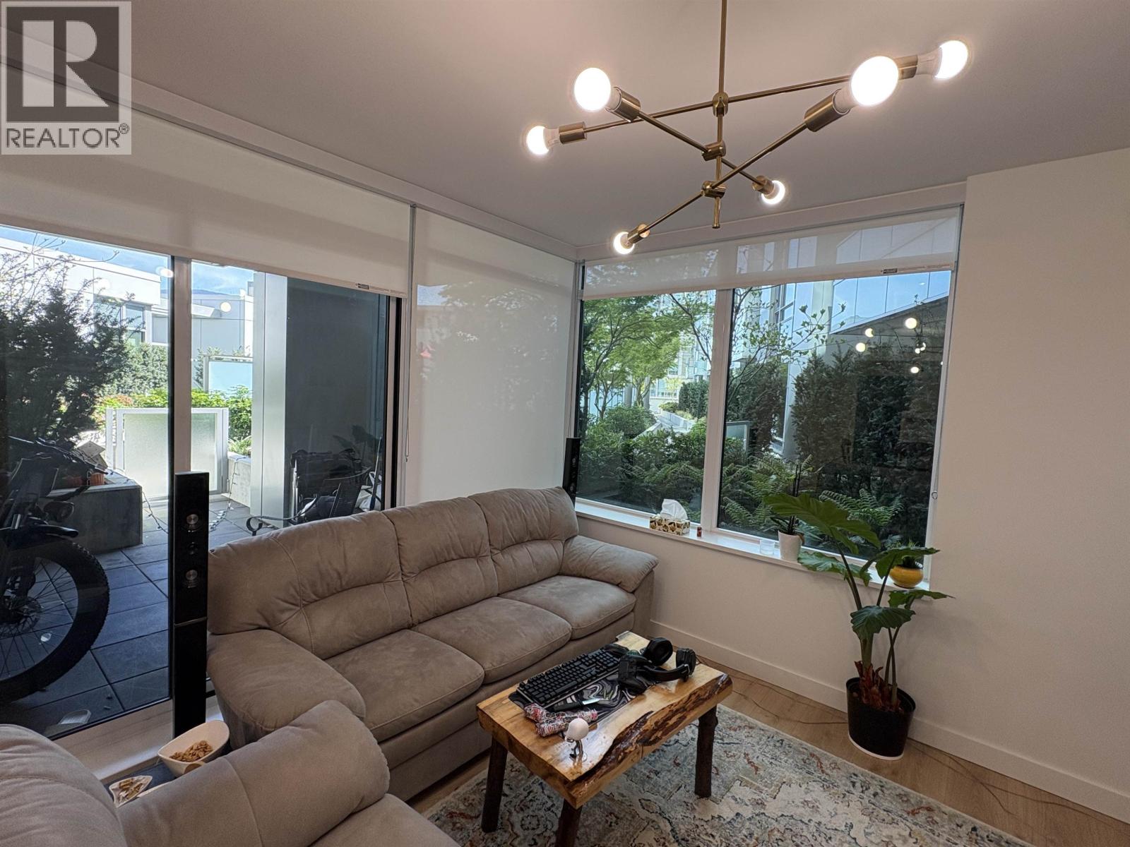 304 1500 Fern Street, North Vancouver, British Columbia  V7J 0E6 - Photo 7 - R3116871