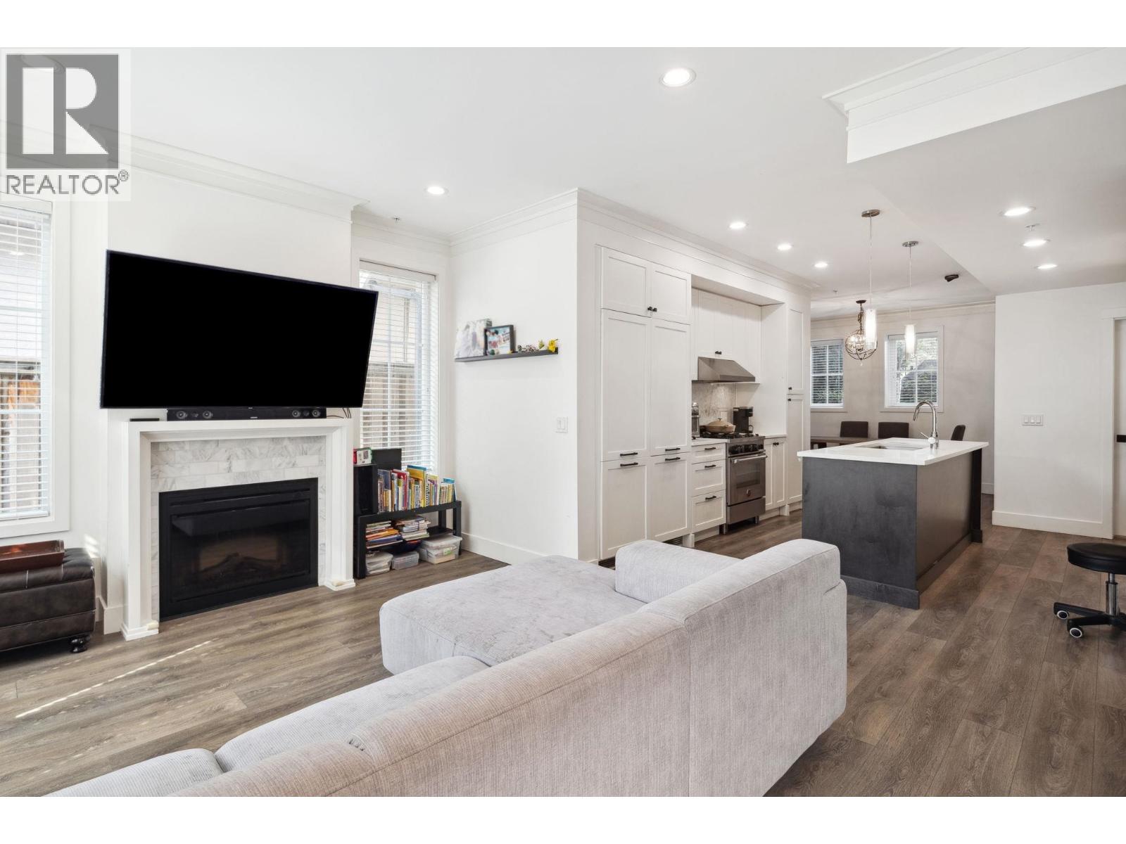 352 W 62nd Avenue, Vancouver, British Columbia  V5X 2E3 - Photo 4 - R3116882