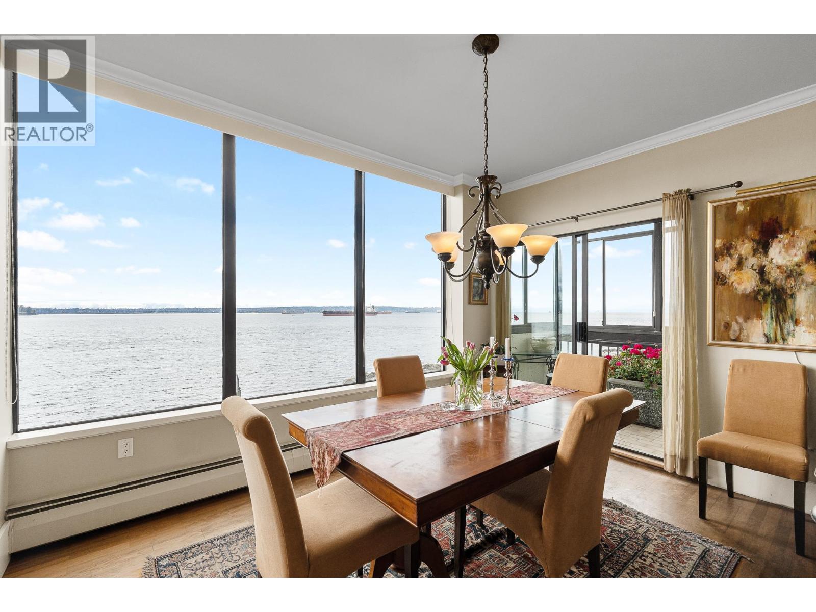 3w 111 18th Street, West Vancouver, British Columbia  V7V 3V3 - Photo 12 - R3116884