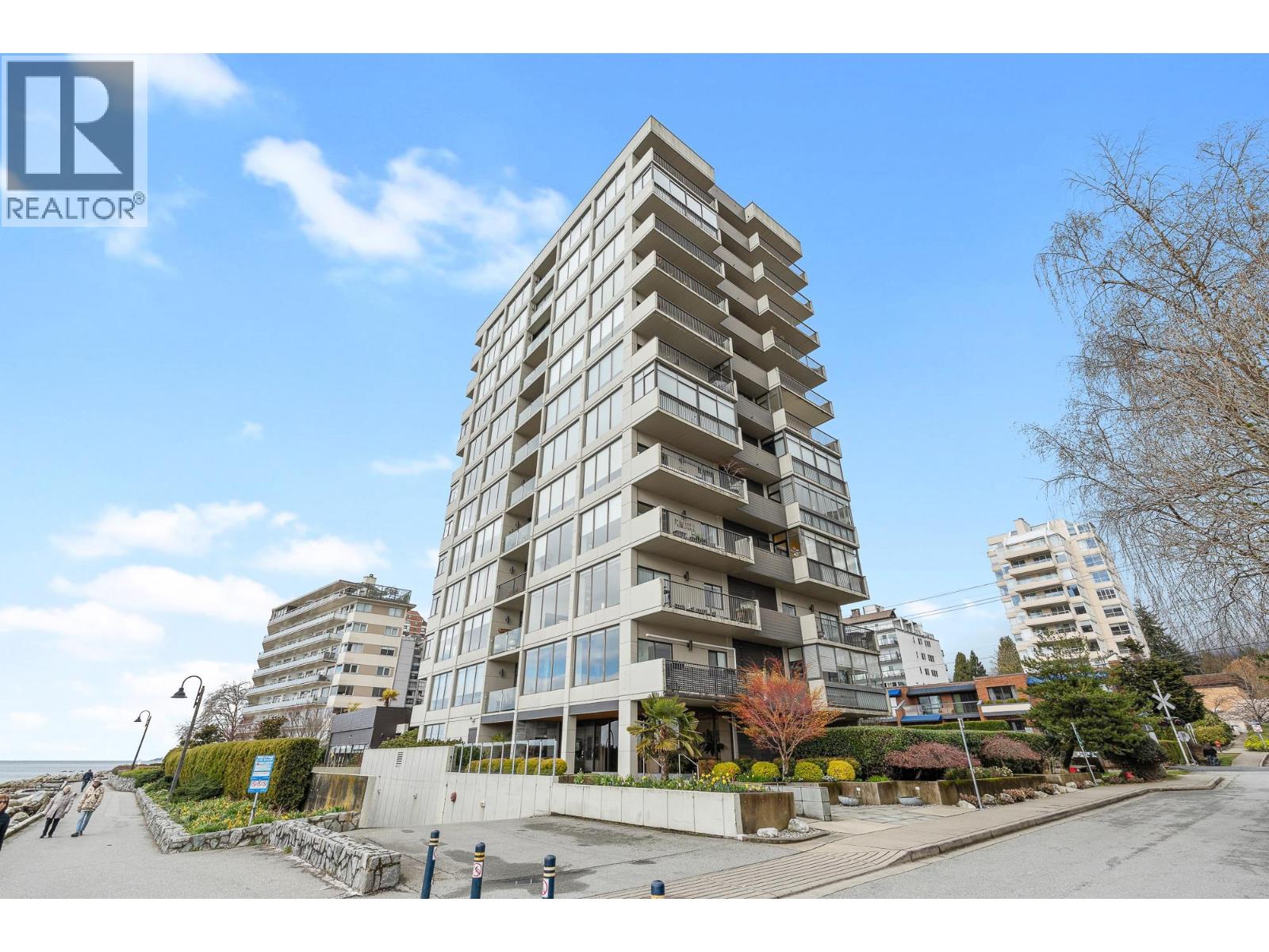 3w 111 18th Street, West Vancouver, British Columbia  V7V 3V3 - Photo 30 - R3116884