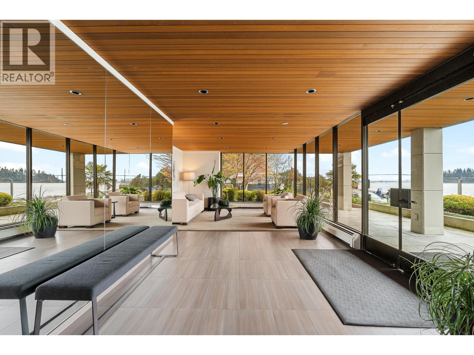 3w 111 18th Street, West Vancouver, British Columbia  V7V 3V3 - Photo 33 - R3116884