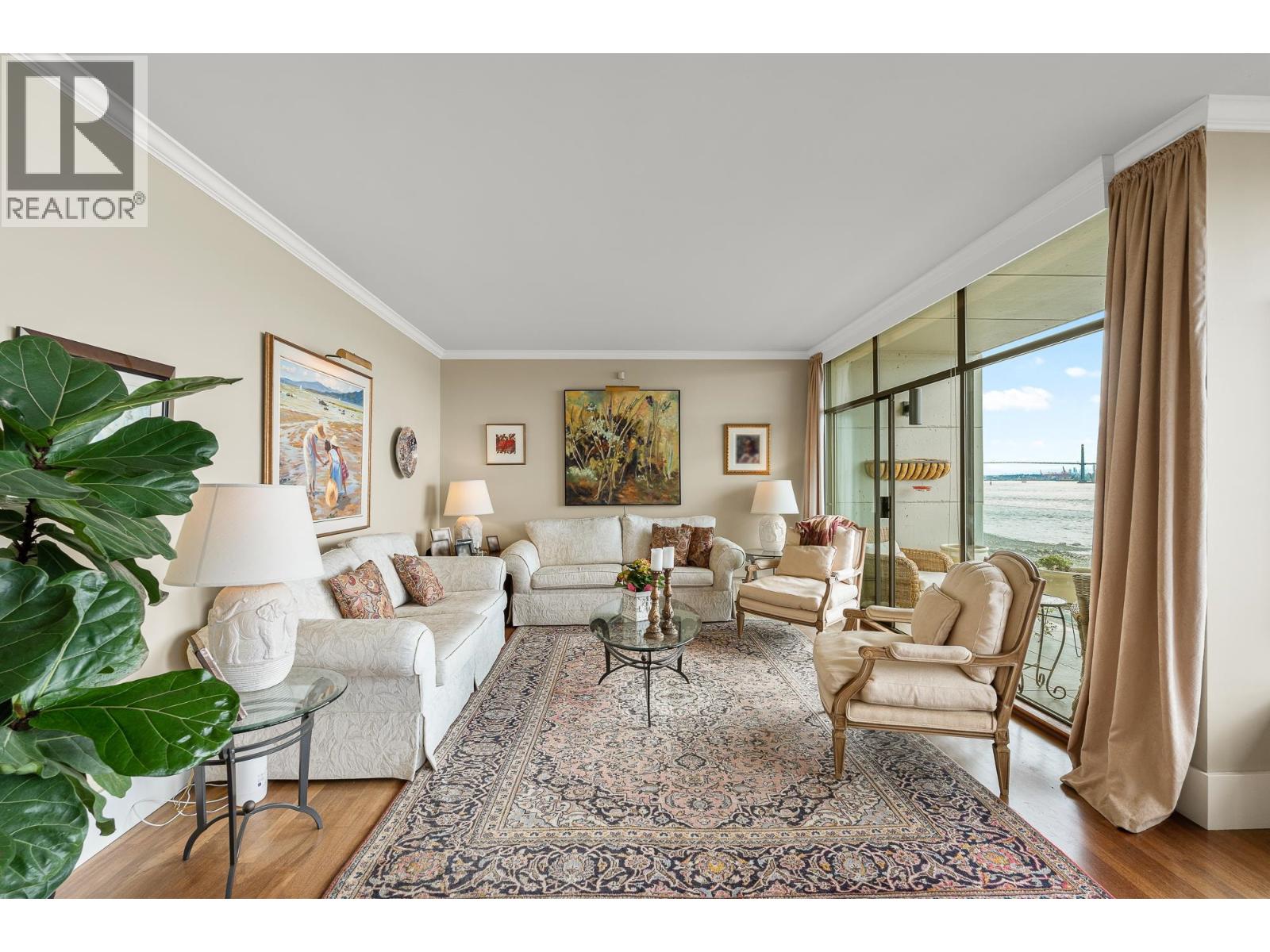 3w 111 18th Street, West Vancouver, British Columbia  V7V 3V3 - Photo 4 - R3116884