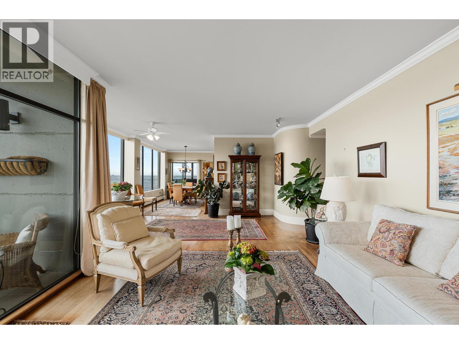 3w 111 18th Street, West Vancouver, British Columbia  V7V 3V3 - Photo 8 - R3116884