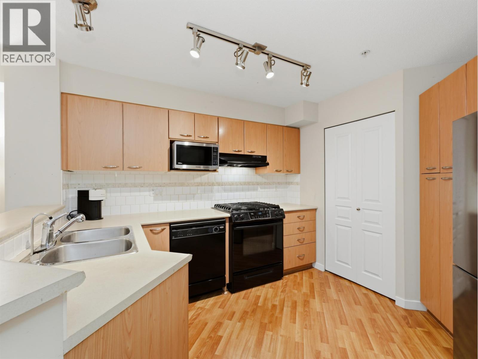 306 2958 Silver Springs Boulevard, Coquitlam, British Columbia  V3E 3R9 - Photo 12 - R3116897