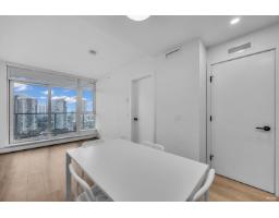 2207 13685 102 AVENUE, Surrey, British Columbia