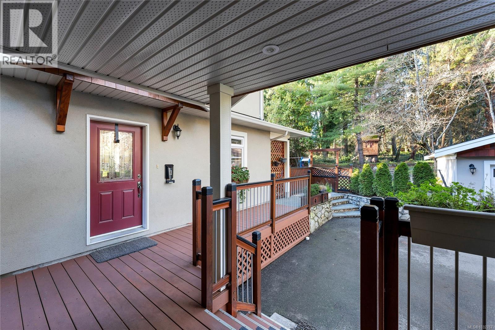 2229 Arbutus Rd, Saanich, British Columbia  V8N 1V2 - Photo 42 - 1032767