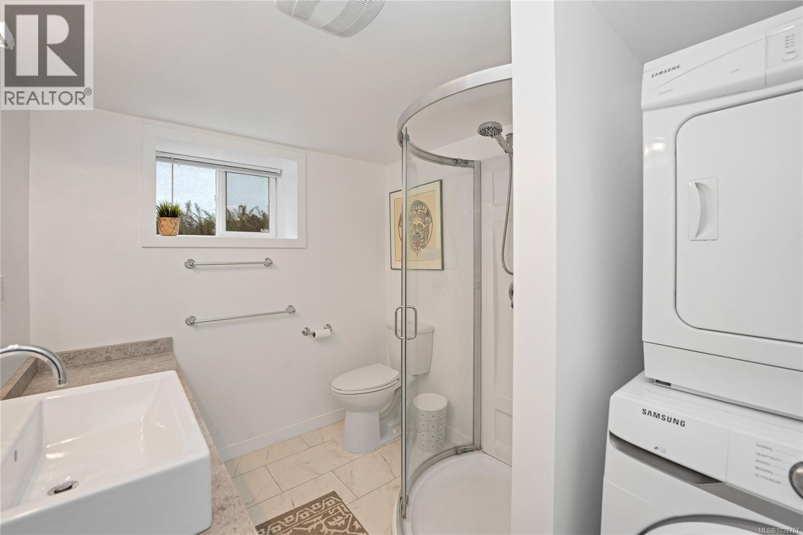 2229 Arbutus Rd, Saanich, British Columbia  V8N 1V2 - Photo 37 - 1032767