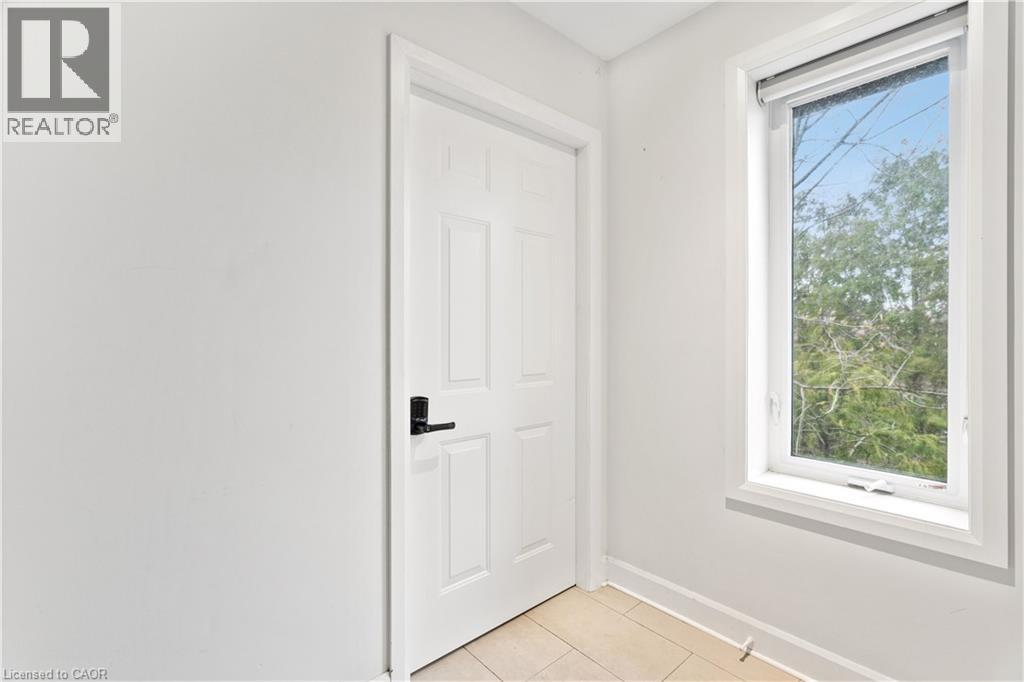 119 Tremaine Road, Milton, Ontario  L9T 2X1 - Photo 4 - 40824667