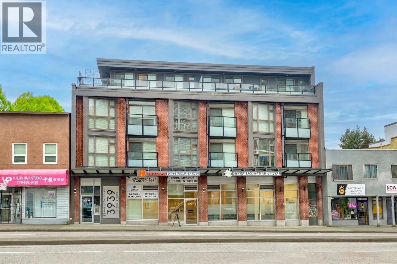 201 3939 Knight Street, Vancouver, British Columbia  V5N 3L8 - Photo 2 - R3116864