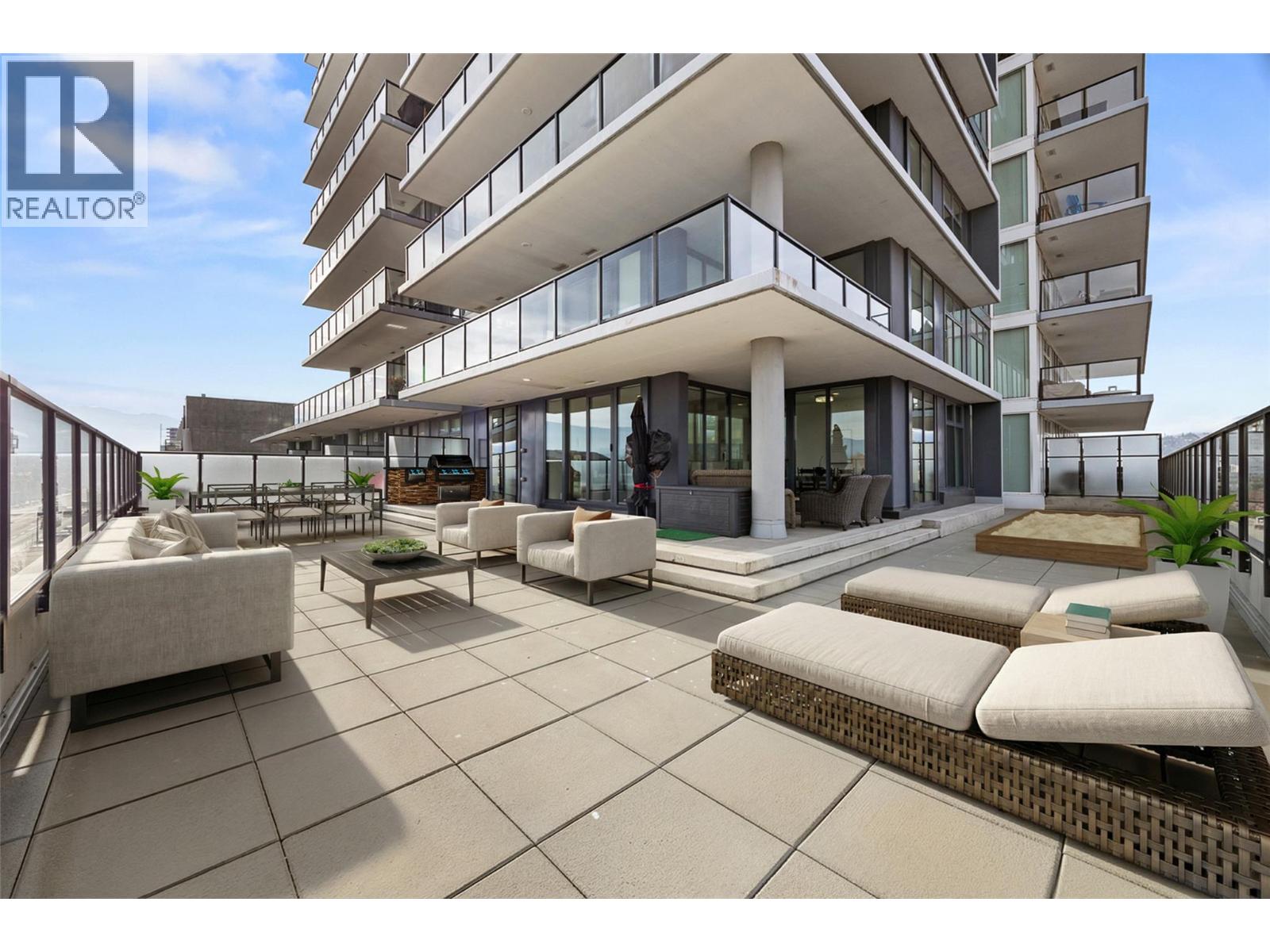 485 Groves Avenue Unit# 301, Kelowna, British Columbia