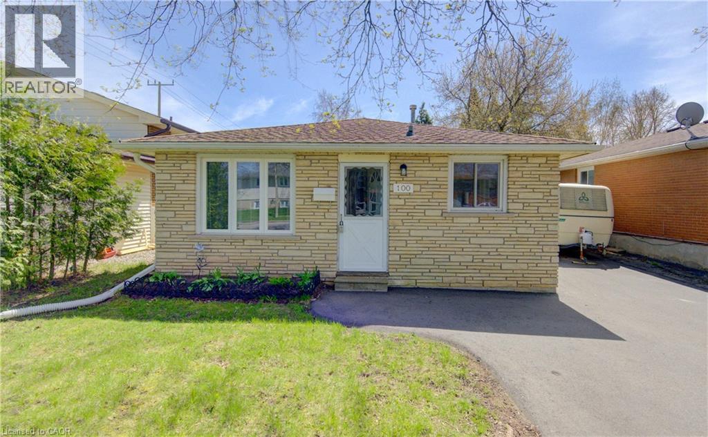 100 Johanna Drive, Cambridge, Ontario  N1S 4A7 - Photo 2 - 40823530