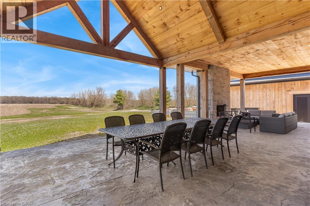 742 Country Squire Road, Waterloo, Ontario  N2J 4G8 - Photo 49 - 40824525