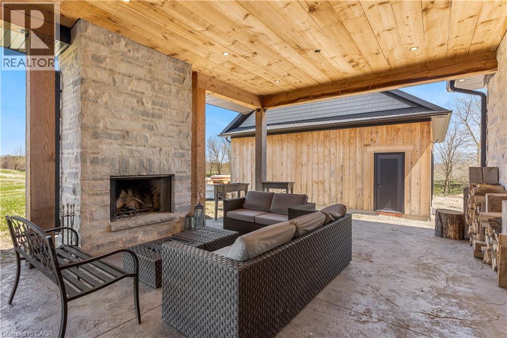 742 Country Squire Road, Waterloo, Ontario  N2J 4G8 - Photo 48 - 40824525