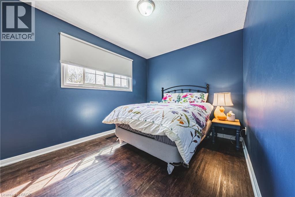 2200 Sandringham Drive, Burlington, Ontario  L7P 1T9 - Photo 25 - 40824799