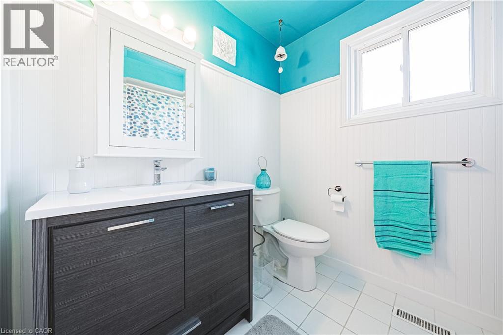 2200 Sandringham Drive, Burlington, Ontario  L7P 1T9 - Photo 30 - 40824799