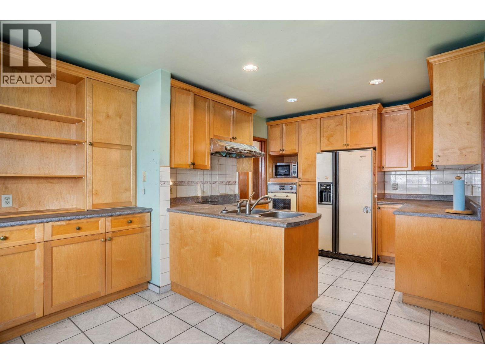 1388 E 60th Avenue, Vancouver, British Columbia  V5X 2A9 - Photo 12 - R3116885