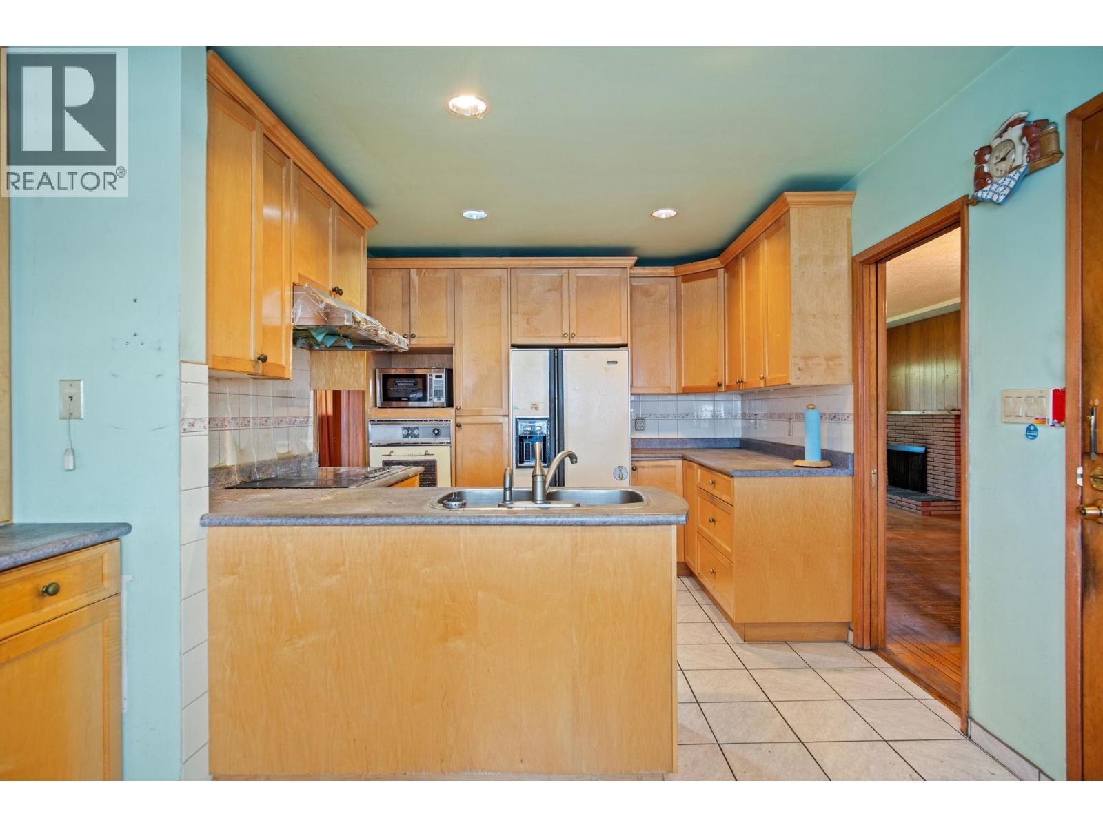 1388 E 60th Avenue, Vancouver, British Columbia  V5X 2A9 - Photo 13 - R3116885