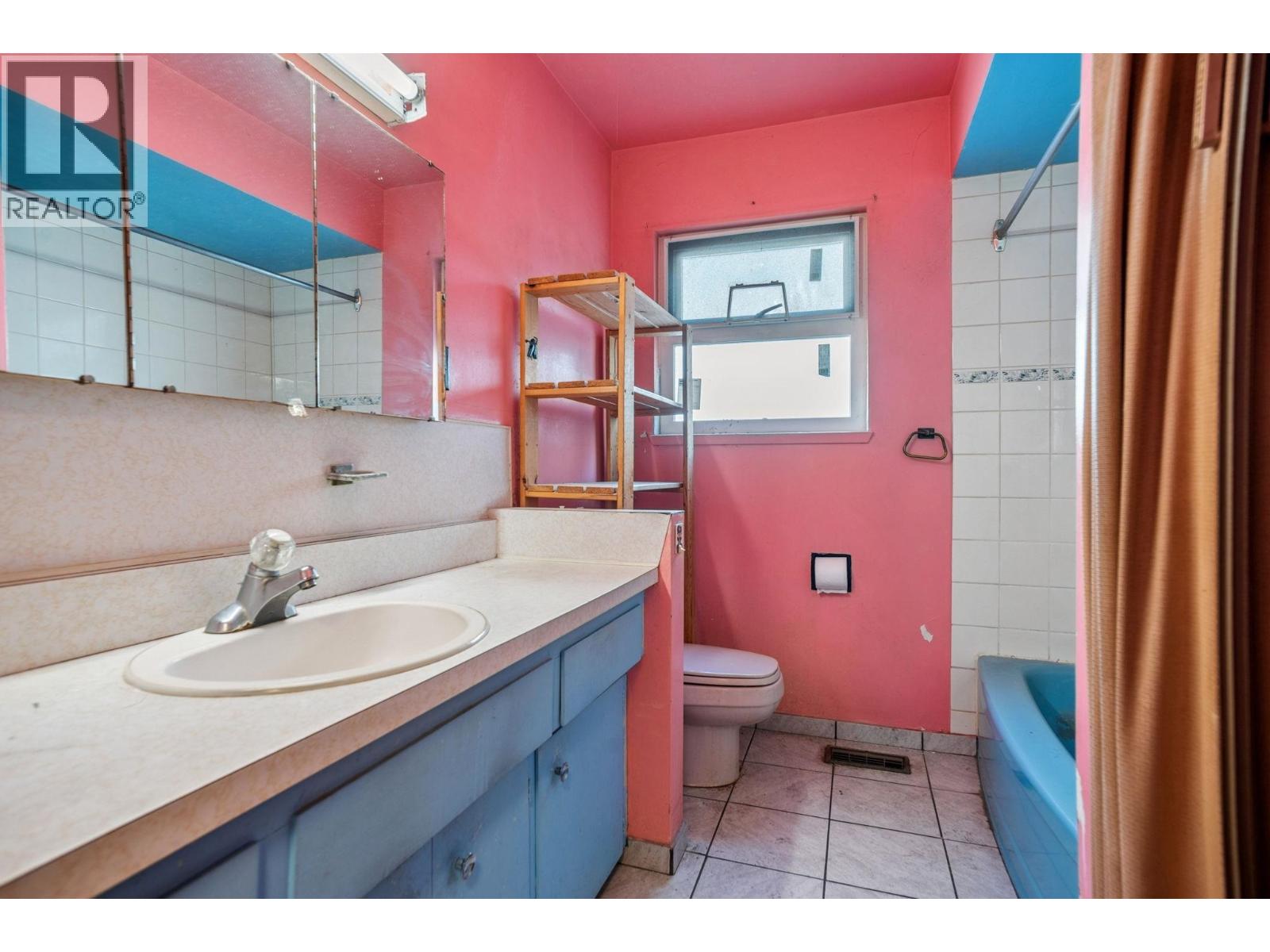 1388 E 60th Avenue, Vancouver, British Columbia  V5X 2A9 - Photo 18 - R3116885