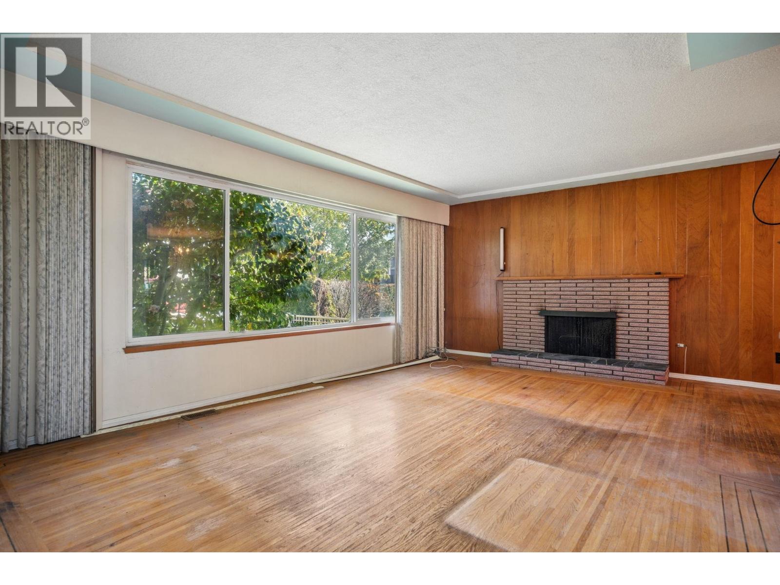 1388 E 60th Avenue, Vancouver, British Columbia  V5X 2A9 - Photo 3 - R3116885