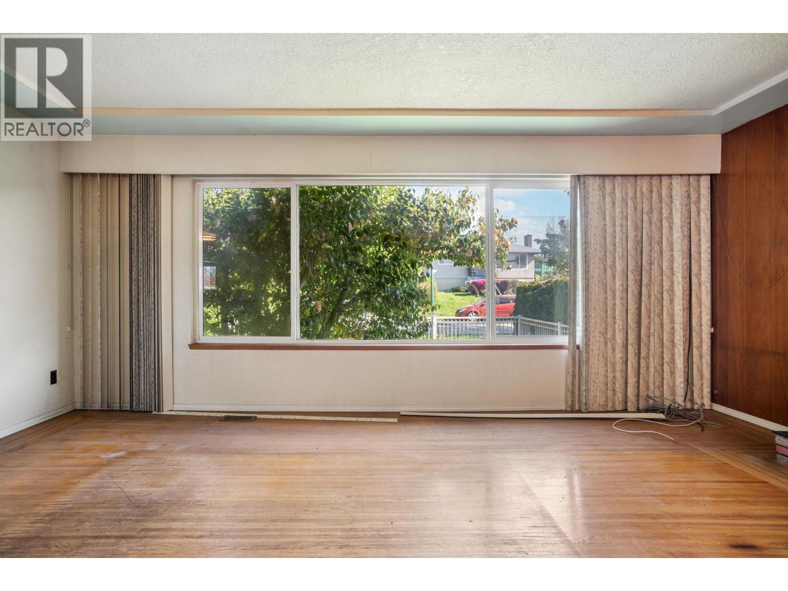 1388 E 60th Avenue, Vancouver, British Columbia  V5X 2A9 - Photo 6 - R3116885