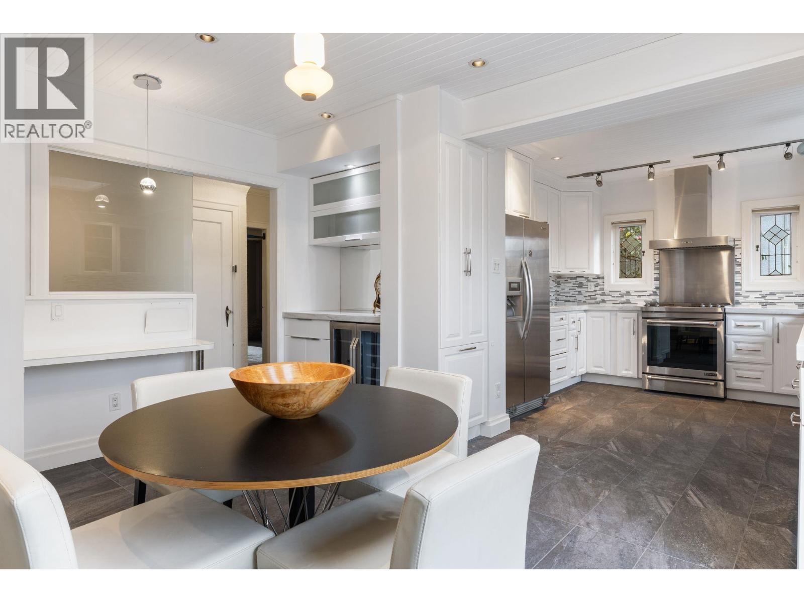 2907 W 30th Avenue, Vancouver, British Columbia  V6L 1Z3 - Photo 11 - R3116903