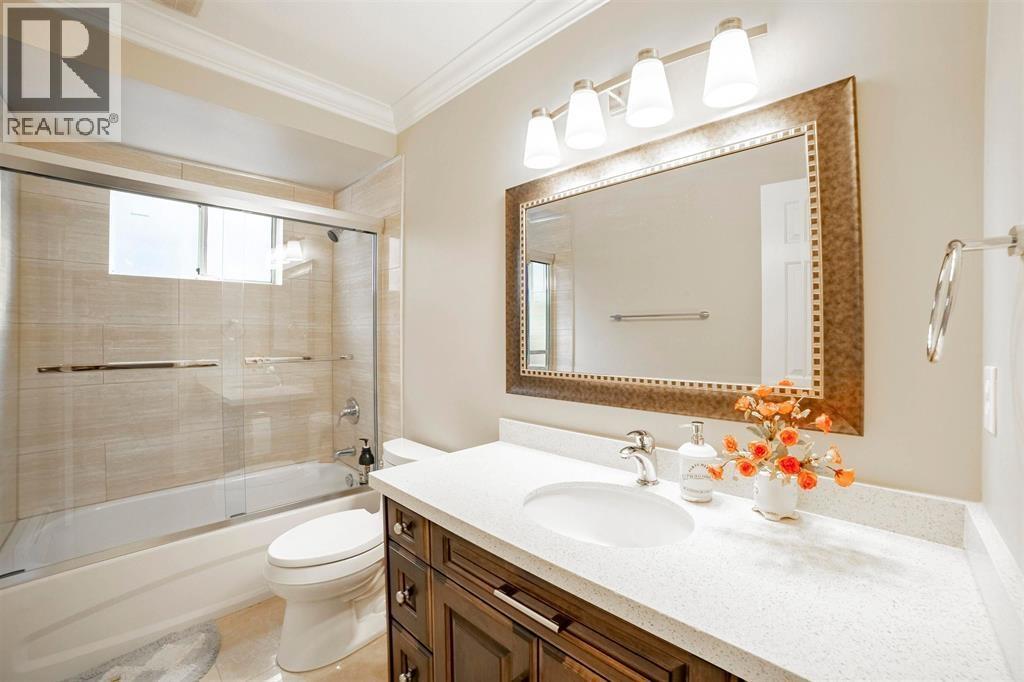 6970 Willingdon, Burnaby, British Columbia  V5J 3R2 - Photo 10 - R3116889