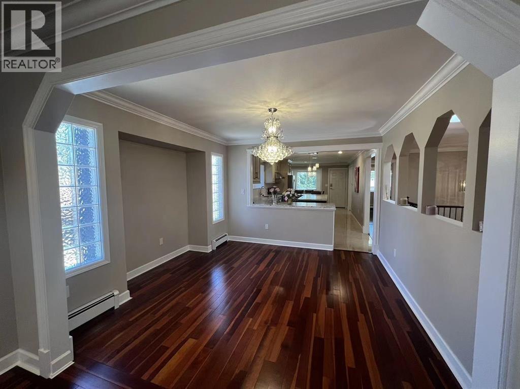 6970 Willingdon, Burnaby, British Columbia  V5J 3R2 - Photo 6 - R3116889