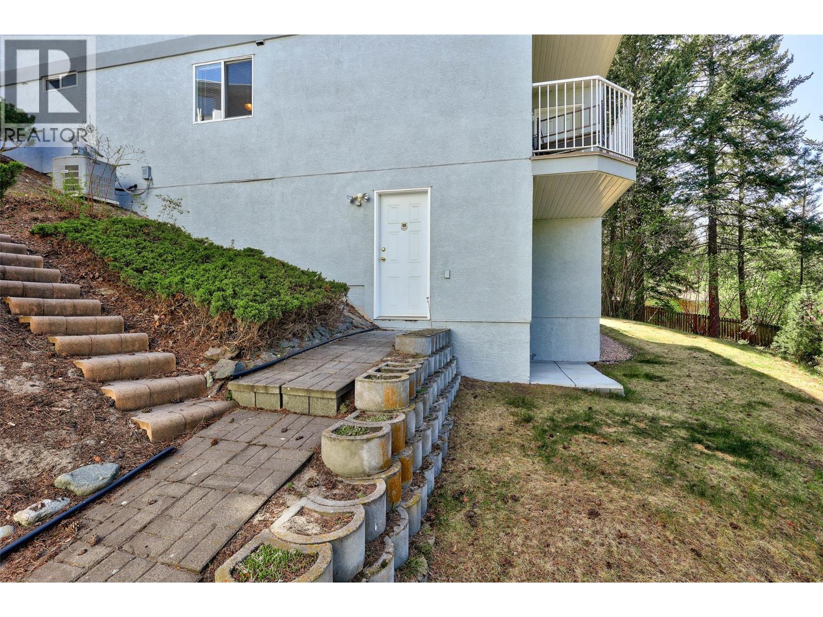 481 Monarch Court Unit# 15, Kamloops, British Columbia  V2E 2P8 - Photo 28 - 10385102