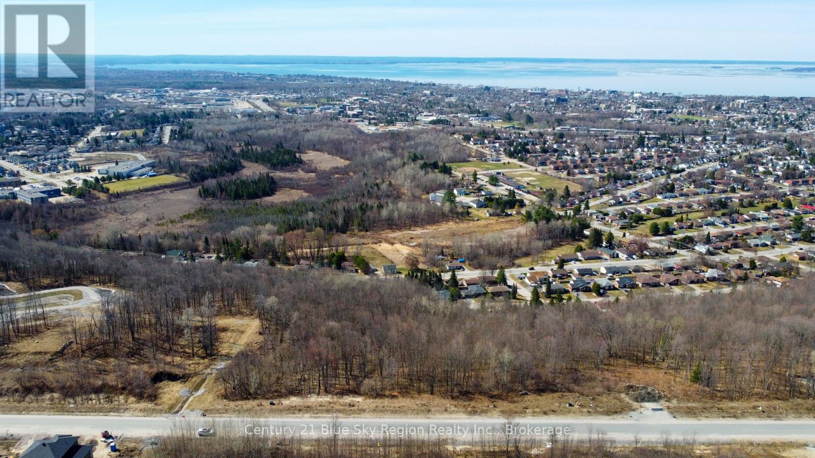 70 Kenreta Drive, North Bay, Ontario  P1C 0A5 - Photo 1 - X12793122