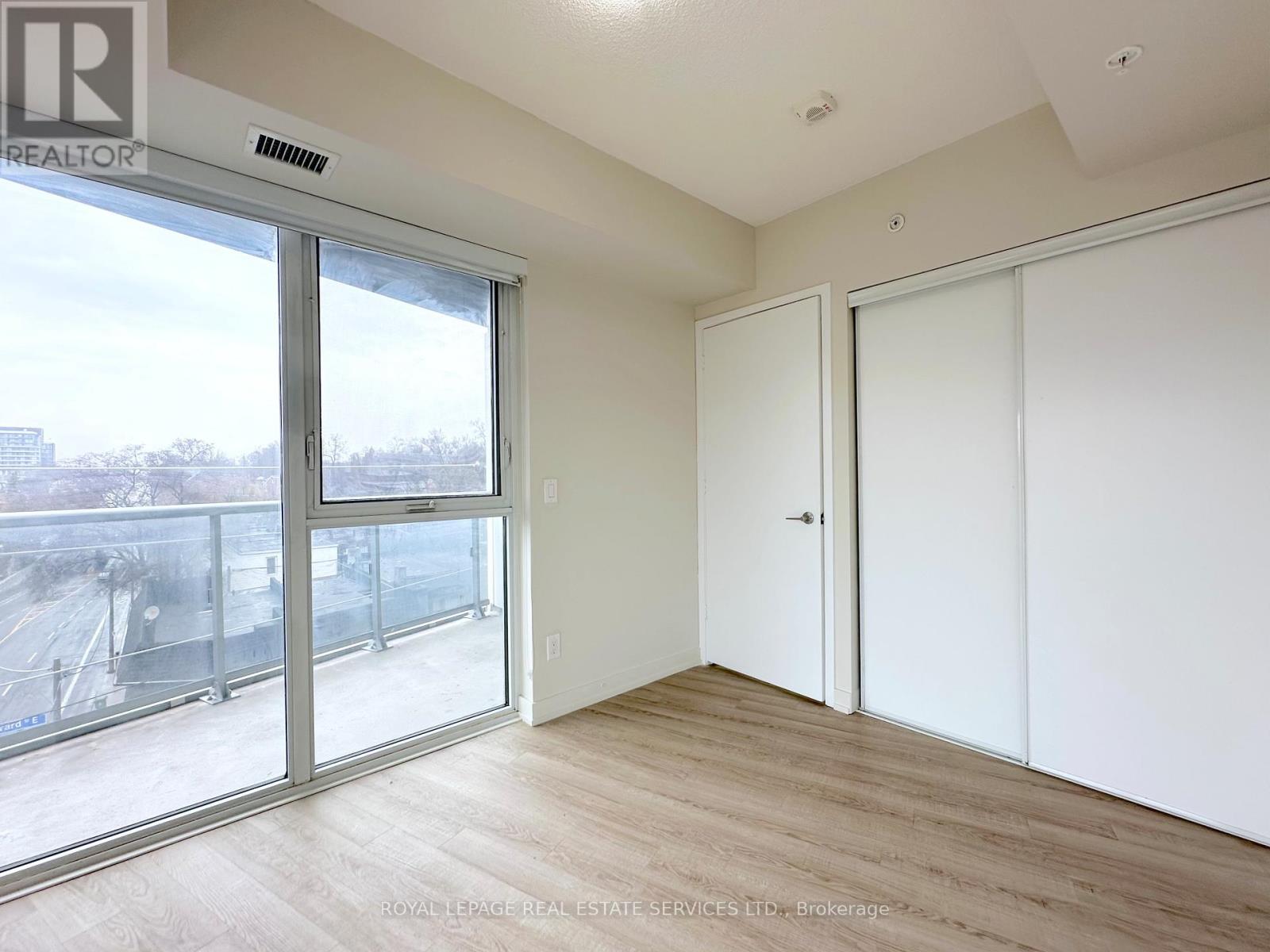 404 - 763 Woodbine Avenue, Toronto, Ontario  M4E 2J4 - Photo 10 - E13054830