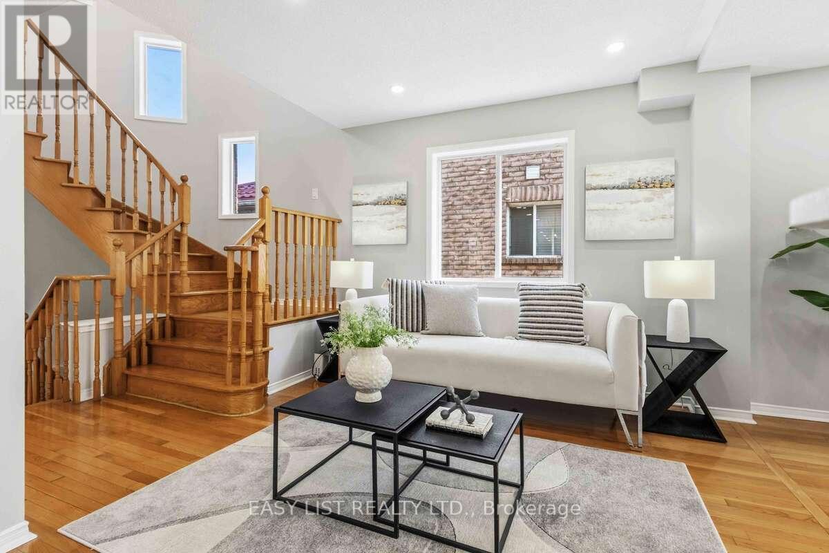 23 Gloria Crescent, Whitby, Ontario  L1P 1V4 - Photo 10 - E13054876