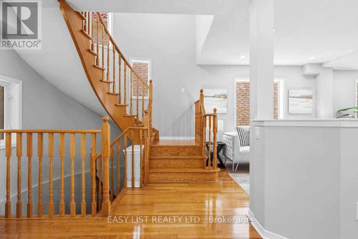 23 Gloria Crescent, Whitby, Ontario  L1P 1V4 - Photo 18 - E13054876