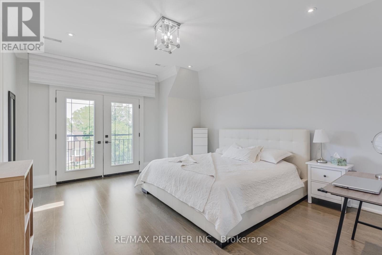 111 Codsell Avenue, Toronto, Ontario  M3H 3W2 - Photo 15 - C13047942