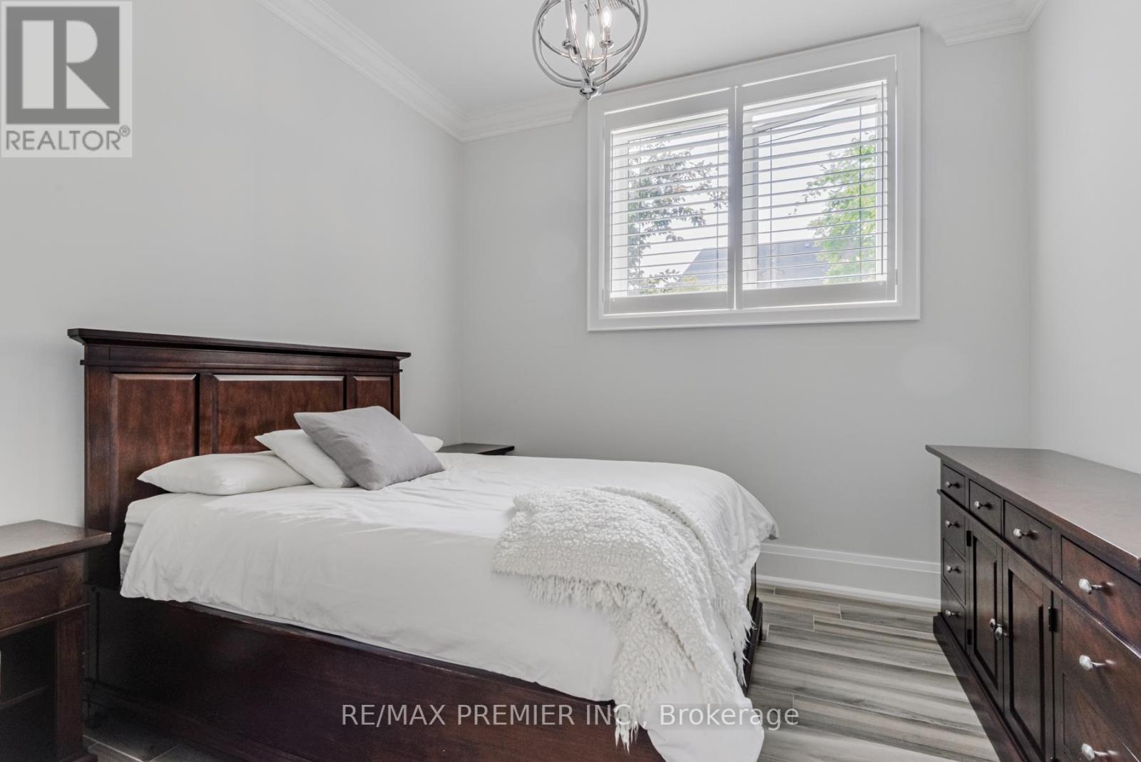 111 Codsell Avenue, Toronto, Ontario  M3H 3W2 - Photo 17 - C13047942